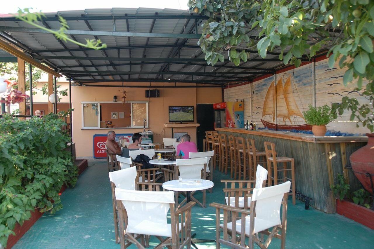 אנאקסוס Lakis Studios מראה חיצוני תמונה